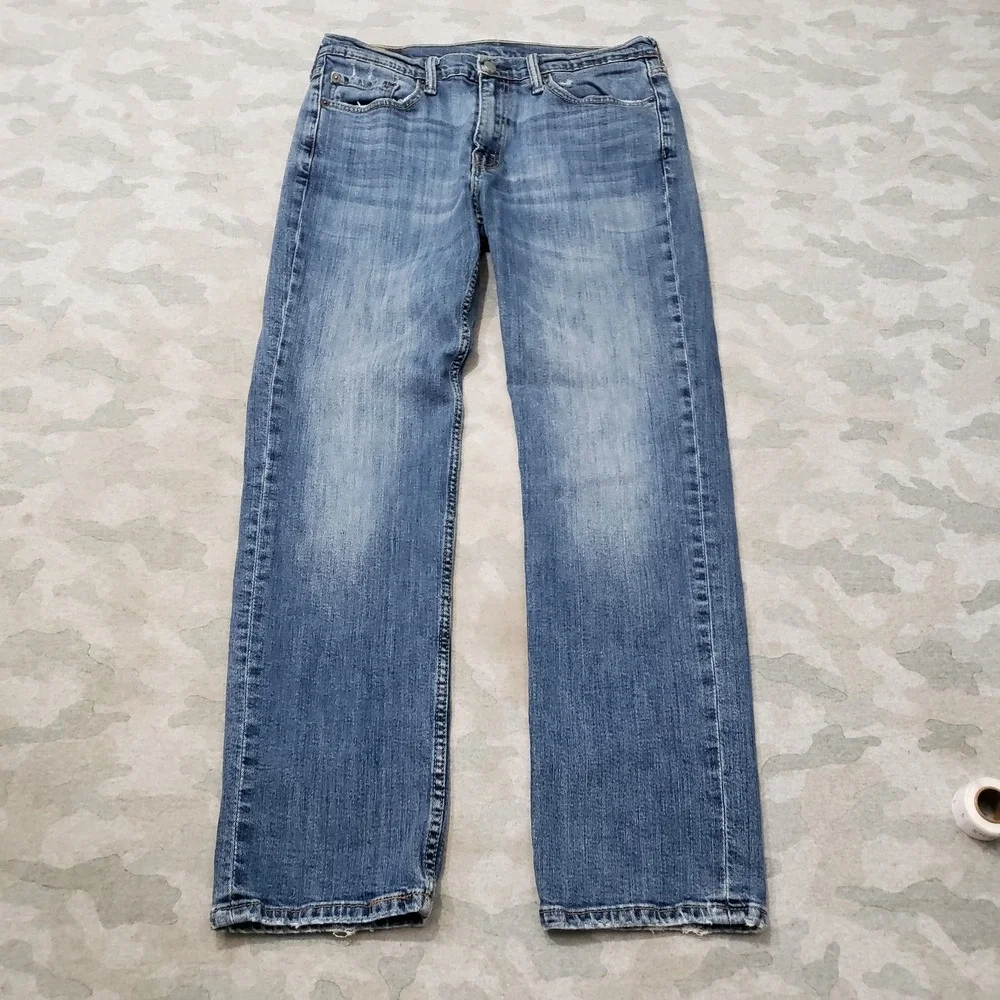 Levi's 514 Jeans Mens 32x30 Blue Straight Leg Pockets Denim Medium Wash